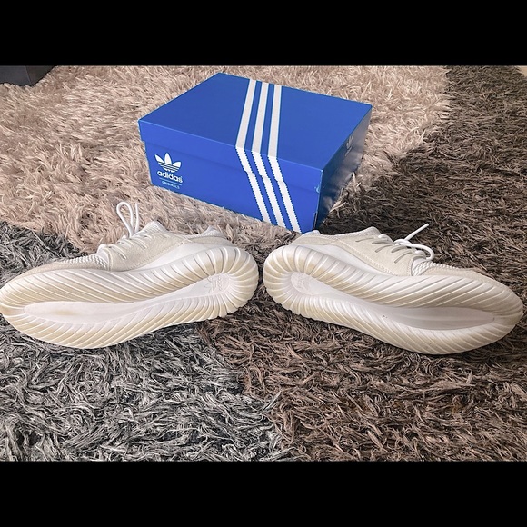 Tubular Radial ‘White’ Size 9.5M - Picture 8 of 10
